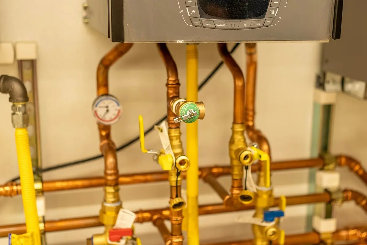 Licensed technician providing Sewer Cleanout for a homeowner in Vineyard